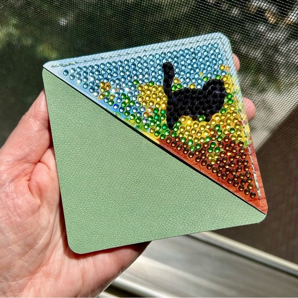 Hand Crafted BLACK CAT 05 Diamond Art Corner Bookmark, Colorful, Bling, Green - Picture 1 of 16